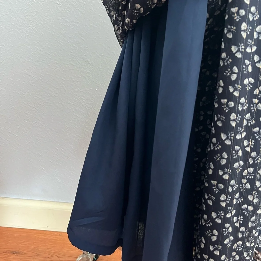 J. Crew Point Sur Navy Floral Sparkle Jumpsuit Size 8 - Picture 8 of 9